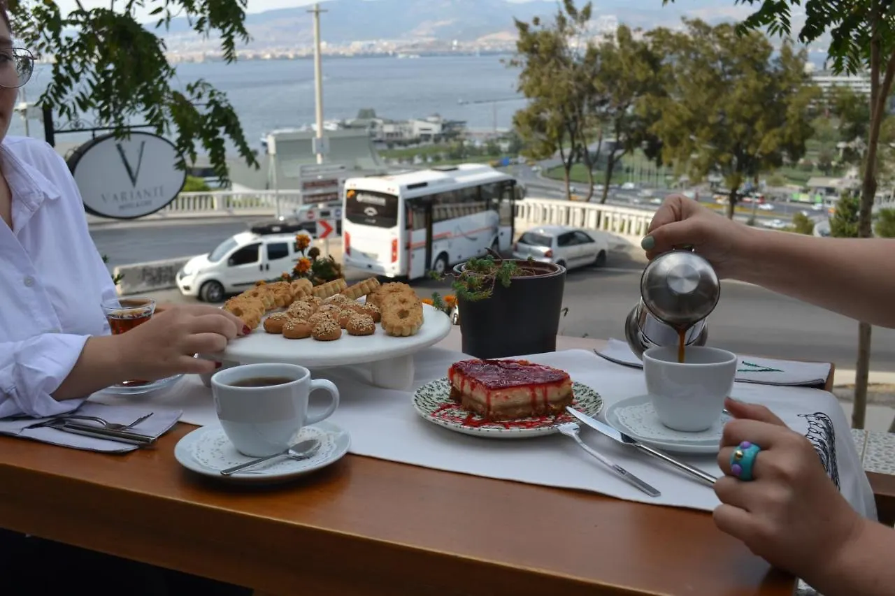 Variante Hotel Izmir 2*,