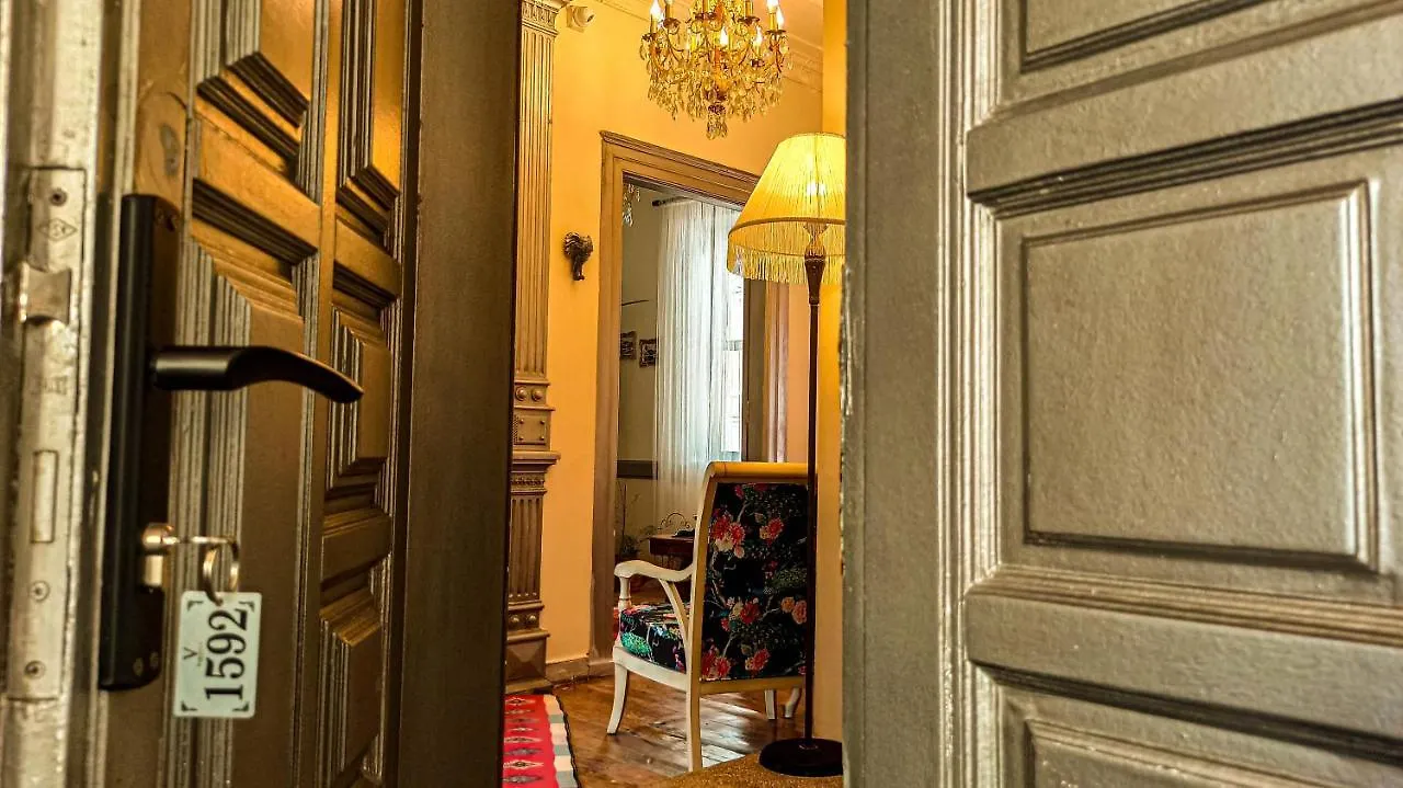 **  Variante Hotel Izmir Turcja
