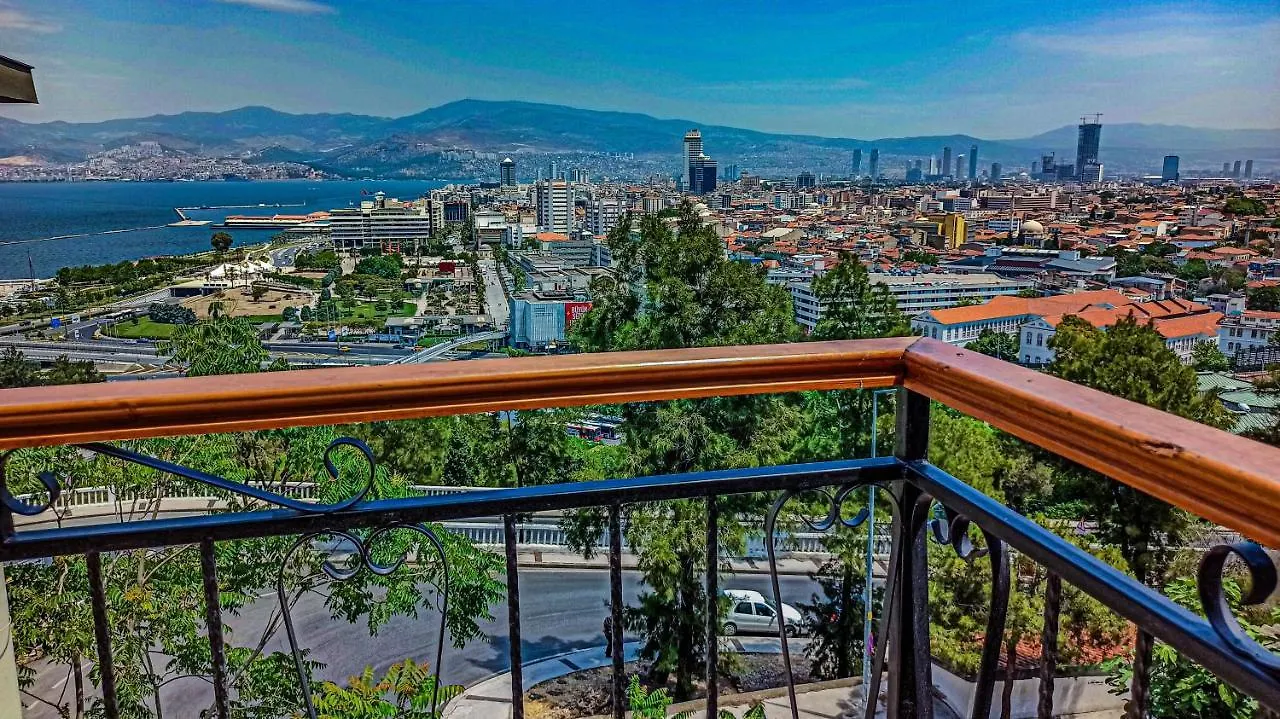 Variante Hotel Izmir 2*,