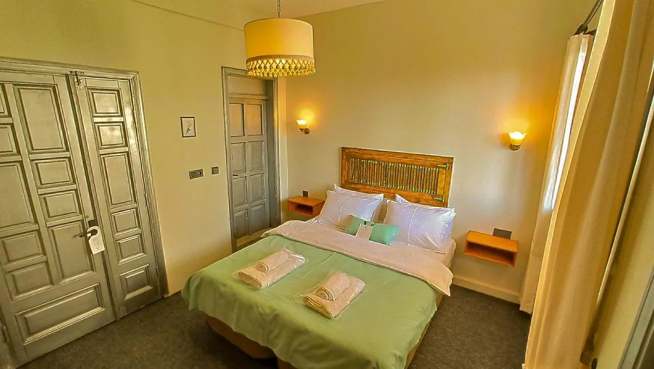 Variante Hotel Izmir 2*,